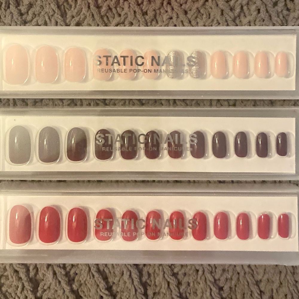 Static Nails Press-On Nail Set w/bonus Clipper